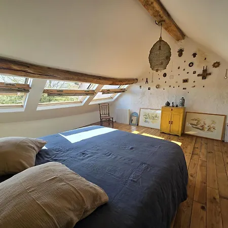 La Maison De Gourgandin Сasa de vacaciones
